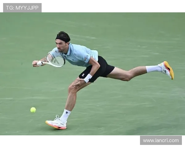 林德克内希首次闯入大师赛四强 展现强劲实力势头 林德克内希首次闯入大师赛四强 展现强劲实力势头